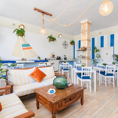 Hostel Neon Tenerife Guaza Ngoại thất bức ảnh