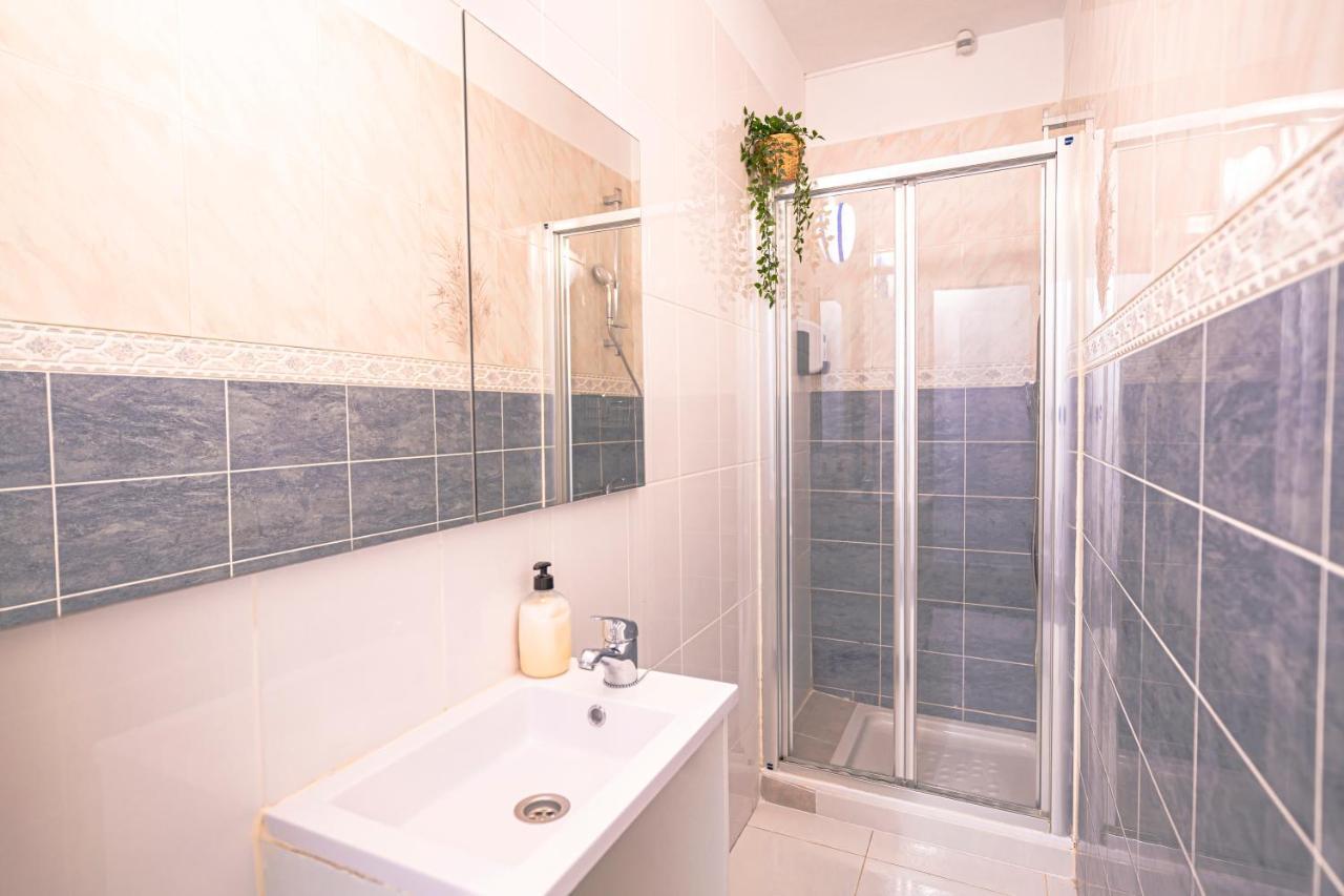 Hostel Neon Tenerife Guaza Ngoại thất bức ảnh