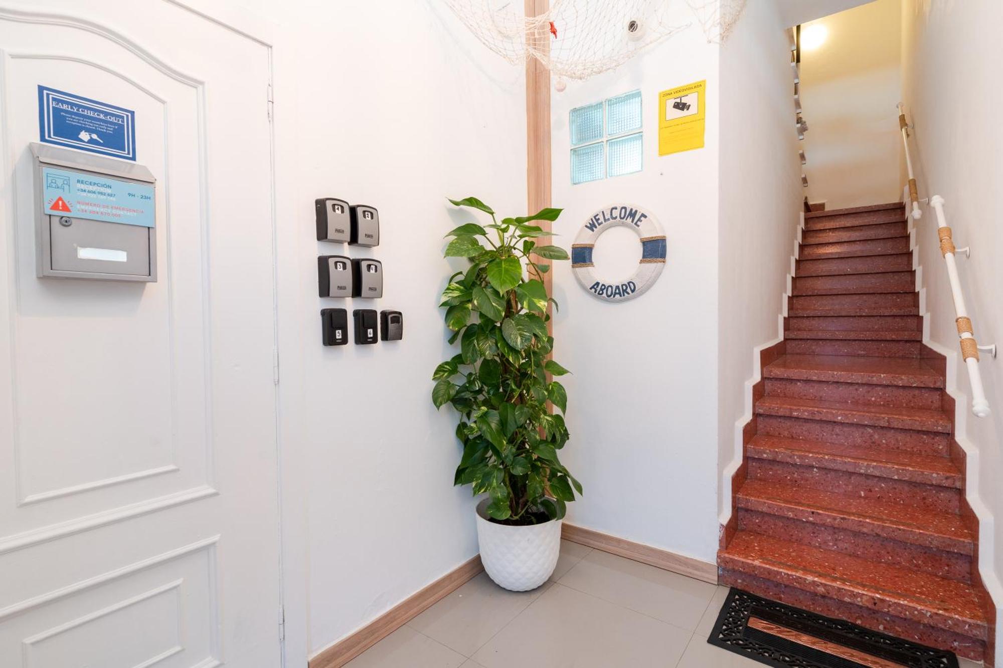 Hostel Neon Tenerife Guaza Ngoại thất bức ảnh
